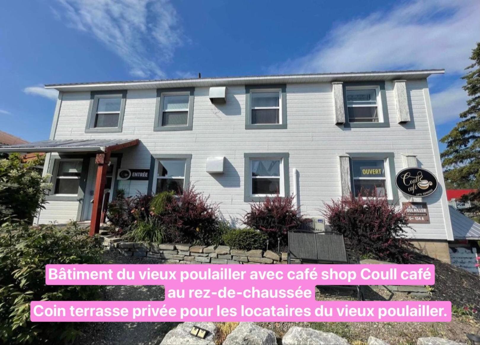 Hotel Le Vieux Poulailler Edifice Patrimonial New-Richmond Gaspesie New Richmond Exteriér fotografie